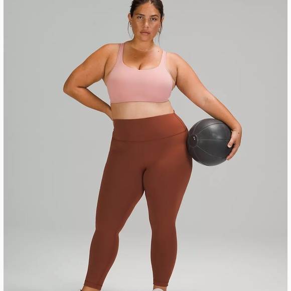 Sz 18 Lululemon Wunder Train Leggings 25" inseam - Picture 1 of 3